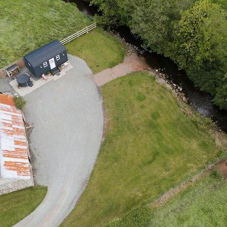 Barfield Shepherds Hut Марафелт Экстерьер фото
